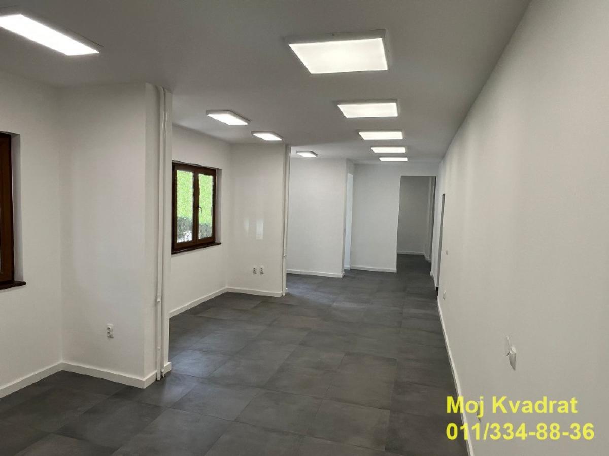 Lokal za izdavanje, Hotel YU, Beograd, 75m², 1.200 €/mes