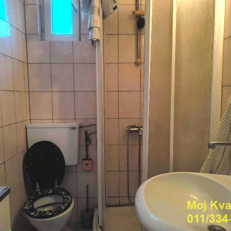 Petosoban stan na prodaju, Medaković 2, Beograd, 129m², 220.000 €
