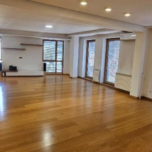 Lokal na prodaju, Vračar, Beograd, 148m², 828.000 €
