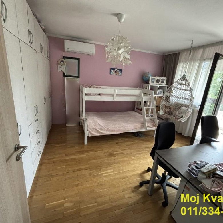 Trosoban stan na prodaju, Vidikovac, Beograd, 101m², 260.000 €