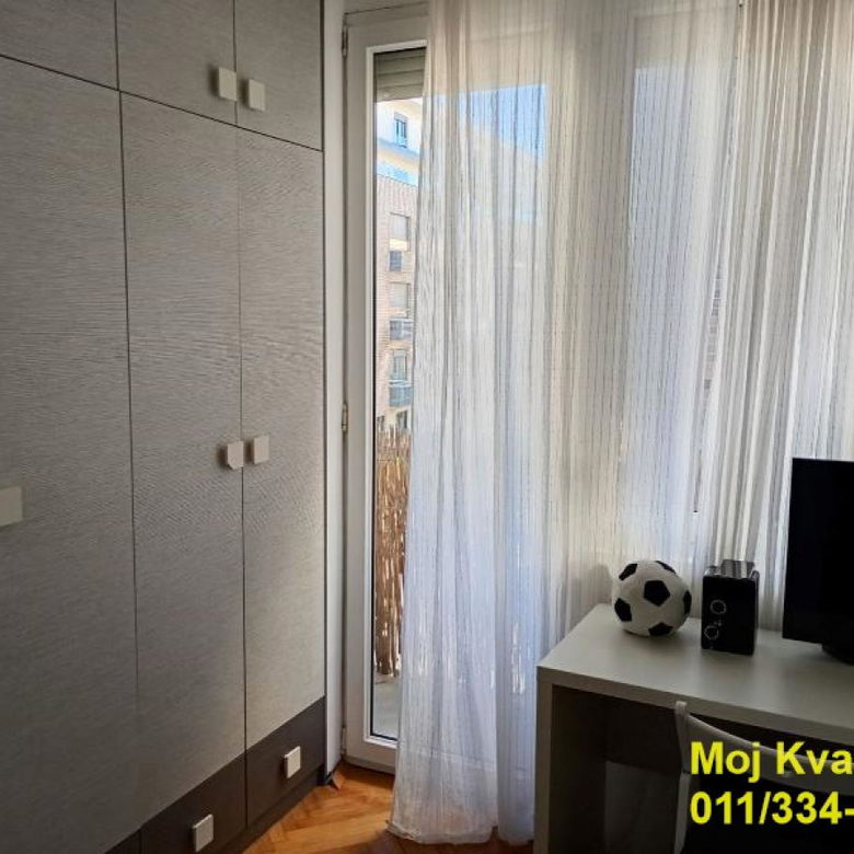 Trosoban stan na prodaju, Vračar, Beograd, 69m², 255.000 €