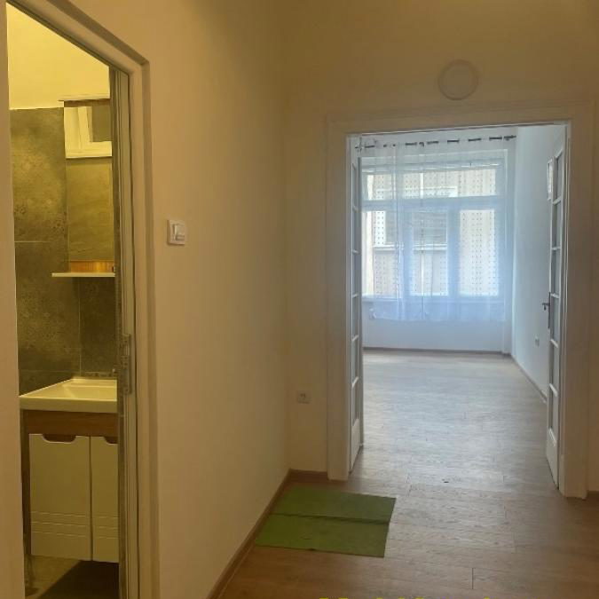 Jednosoban stan za izdavanje, Centar, Beograd, 33m², 750 €/mes