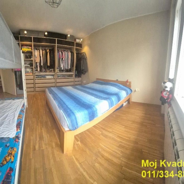 Dvosoban stan na prodaju, Kalenić Pijaca, Beograd, 74m², 309.900 €