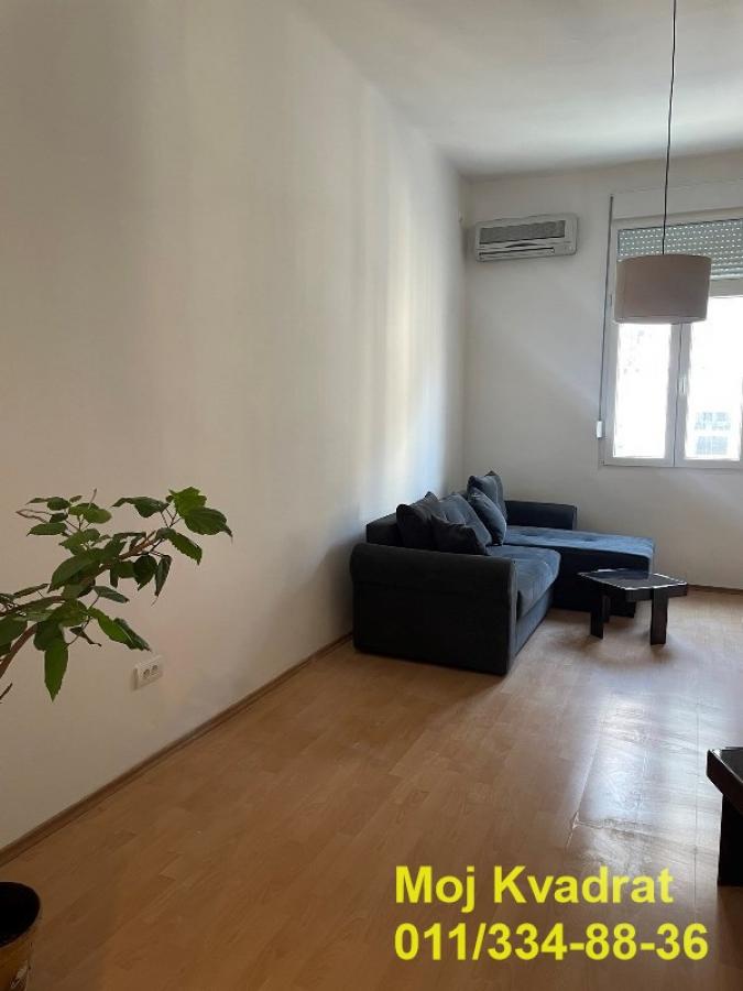Jednosoban stan za izdavanje, Beograd Centar, Beograd, 47m², 1.000 €/mes