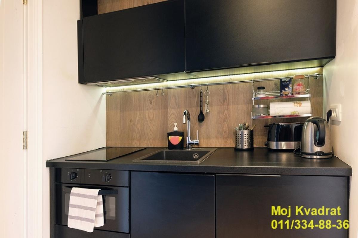 Trosoban stan na prodaju, Beograd Centar, Beograd, 73m², 389.000 €