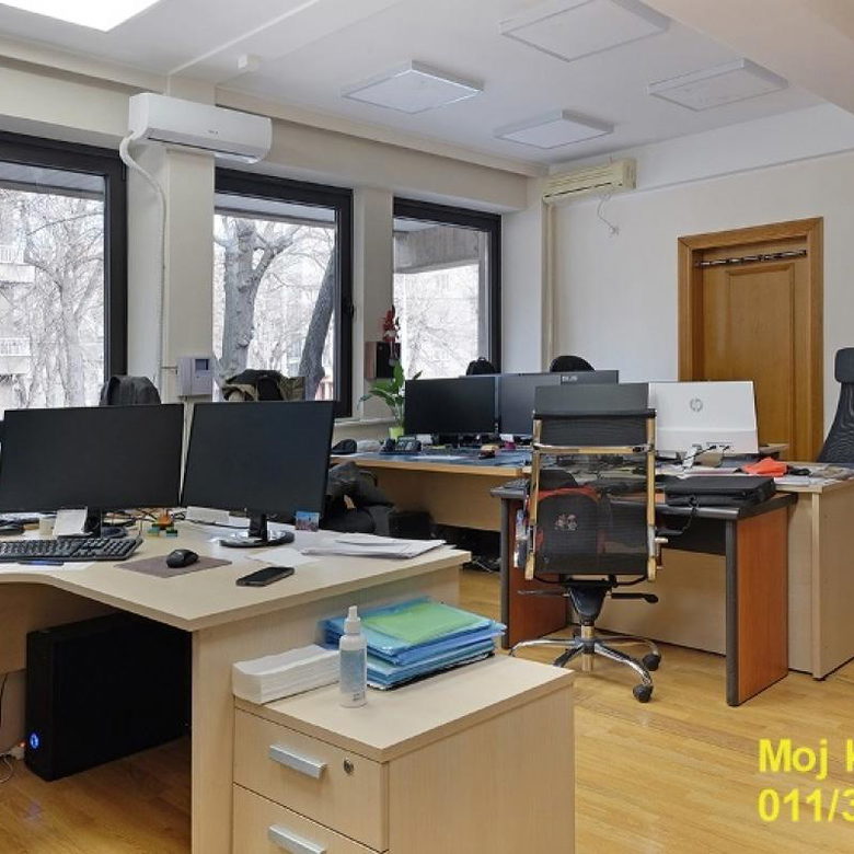 Lokal za izdavanje, Blok 11c – Stari Merkator, Beograd, 653m², 9.000 €/mes