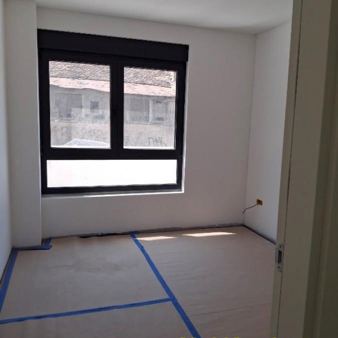 Dvosoban stan na prodaju, Banovo Brdo, Beograd, 53m², 186.760 €