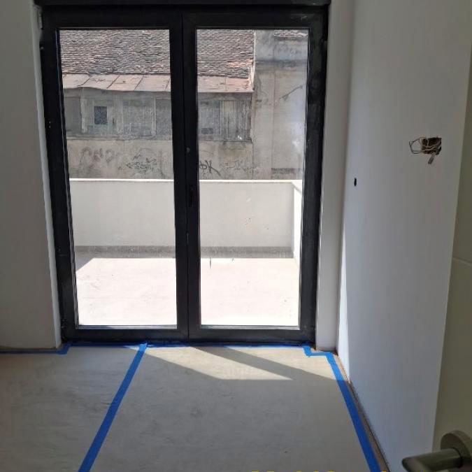 Trosoban stan na prodaju, Banovo Brdo, Beograd, 69m², 243.000 €