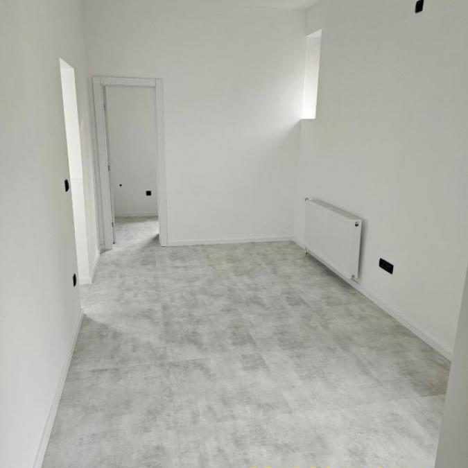 Četvorosoban stan na prodaju, Pravni Fakultet – Vračar, Beograd, 120m², 4. sprat, 570.000 €