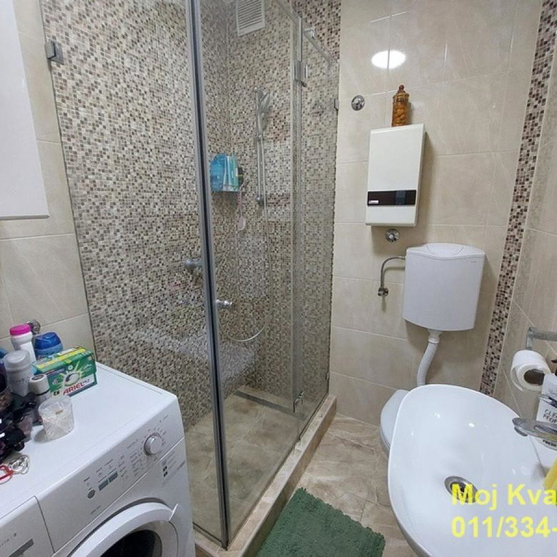 Četvorosoban stan na prodaju, Pravni Fakultet – Vračar, Beograd, 114m², 330.000 €