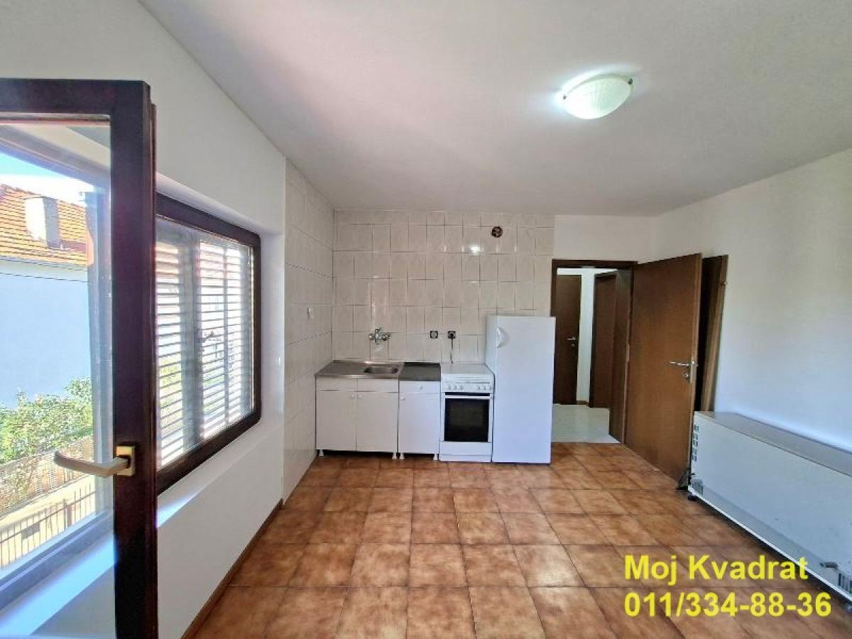 actionimagesite31agencykvadratimgpjftvposr4-2 Trosoban stan na prodaju, Zvezdara, Beograd, 65m², 245.000 €