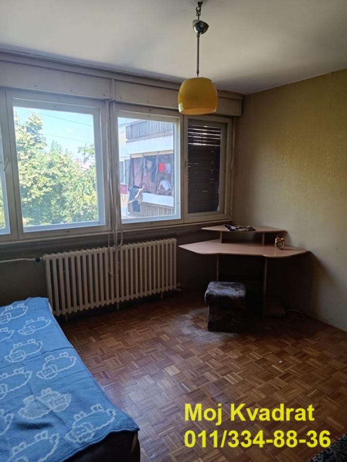Trosoban stan na prodaju, Kumodraž, Beograd, 75m², 215.000 €