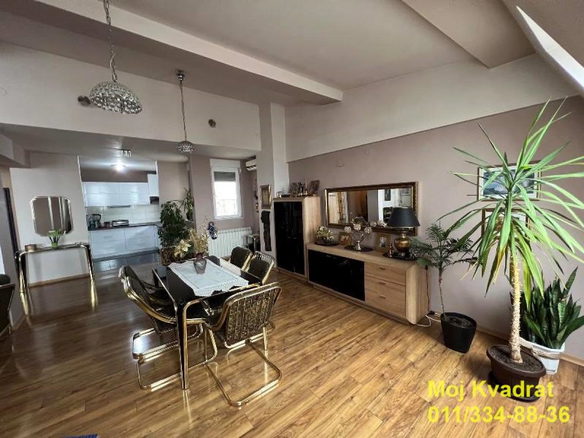 Četvorosoban stan na prodaju, Vračar, Beograd, 160m², 665.000 €