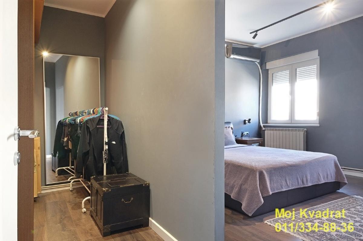 Trosoban stan na prodaju, Pravni Fakultet – Vračar, Beograd, 105m², 419.000 €