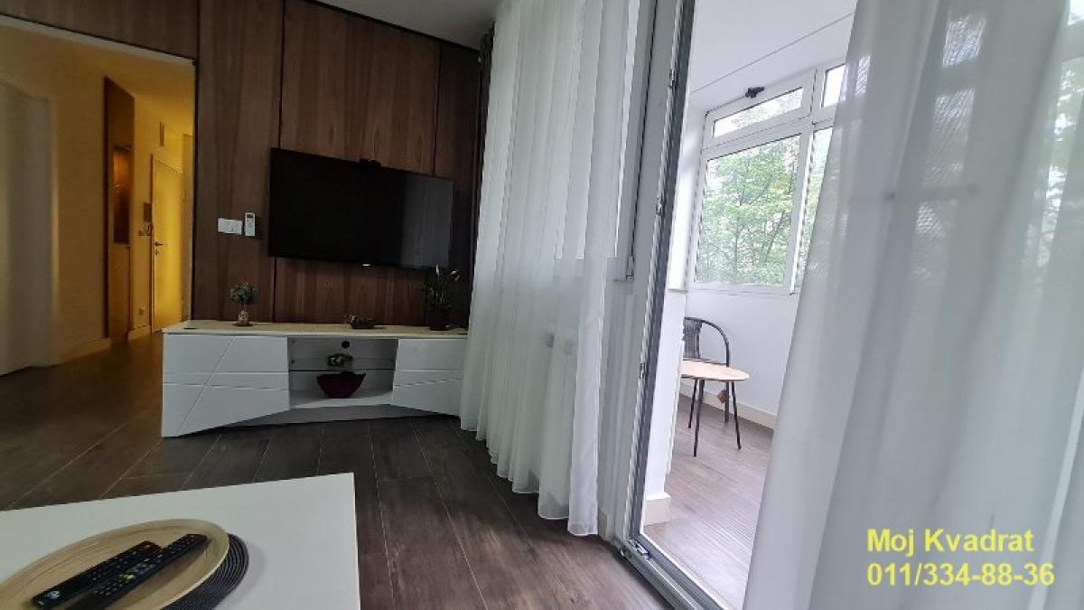 Dvoiposoban stan za izdavanje, Novi Beograd, Beograd, 50m², 900 €/mes