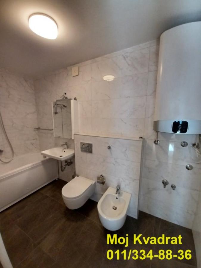 Lokal za izdavanje, Kalenić Pijaca, Beograd, 84m², 1.100 €/mes