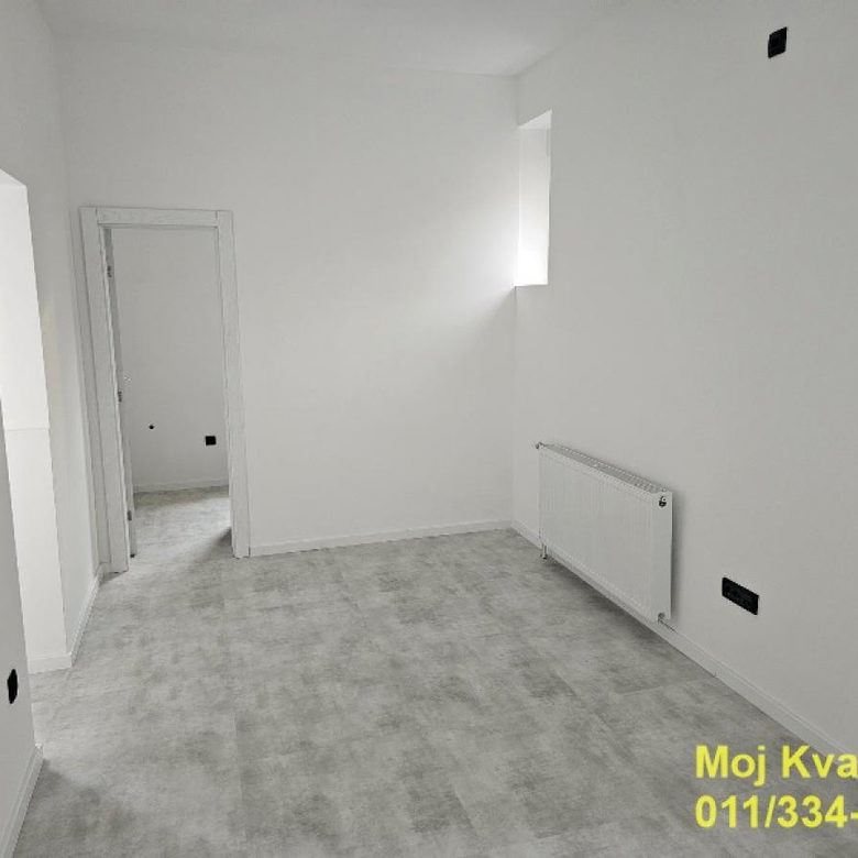 Četvorosoban stan na prodaju, Pravni Fakultet – Vračar, Beograd, 120m², 4. sprat, 570.000 €