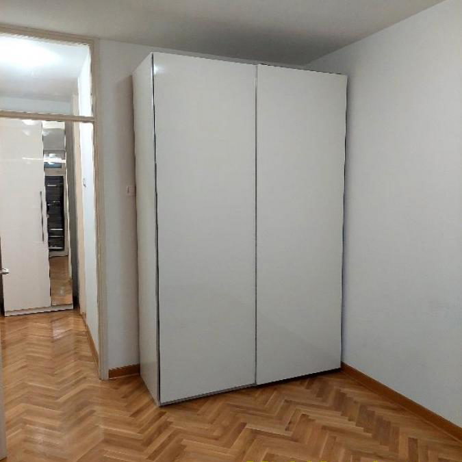 Lokal za izdavanje, Savski Trg, Beograd, 51m², 750 €/mes