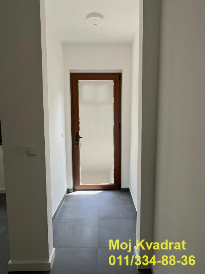 Lokal za izdavanje, Hotel YU, Beograd, 75m², 1.200 €/mes
