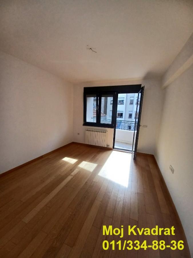 Lokal za izdavanje, Kalenić Pijaca, Beograd, 84m², 1.100 €/mes