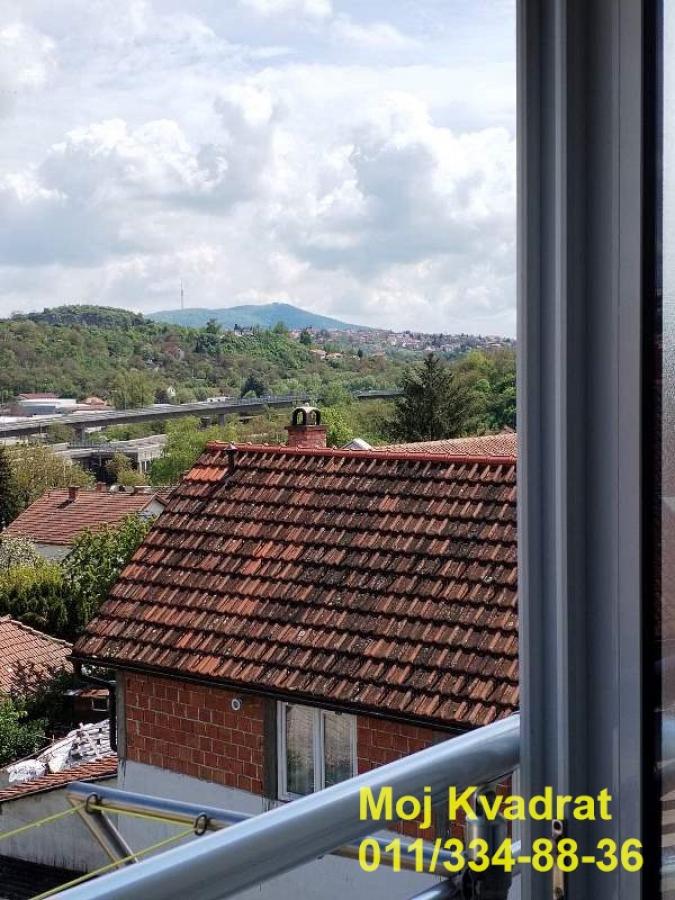 Dvosoban stan na prodaju, Kneževac, Beograd, 44m², 132.500 €