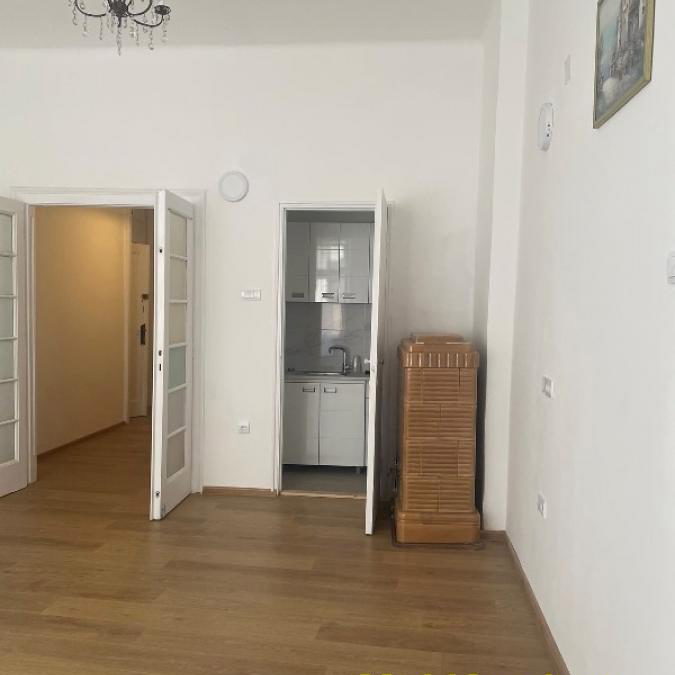 Jednosoban stan za izdavanje, Centar, Beograd, 33m², 750 €/mes
