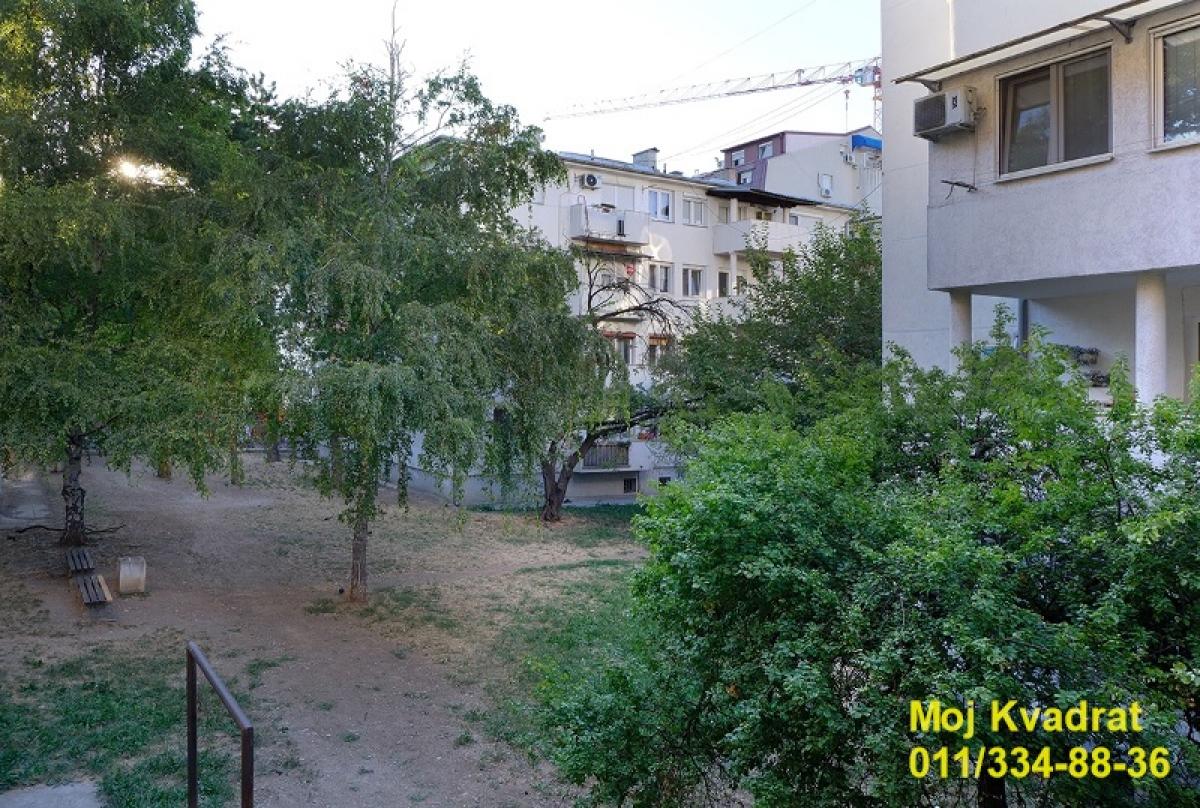 Dvosoban stan na prodaju, Karaburma, Beograd, 55m², Visoko prizemlje, 153.000 €