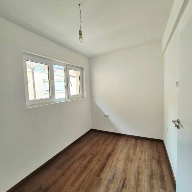Dvoiposoban stan na prodaju, Mašinski Fakultet, Beograd, 78m², 320.000 €