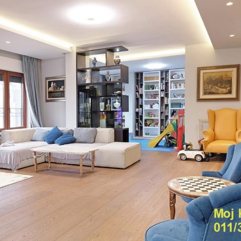 Četvorosoban stan na prodaju, Centar, Beograd, 151m², 1.200.000 €