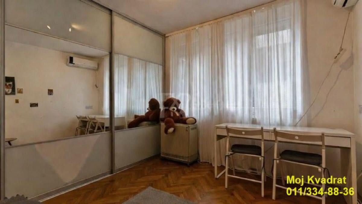 Trosoban stan na prodaju, Vračar, Beograd, 69m², 255.000 €