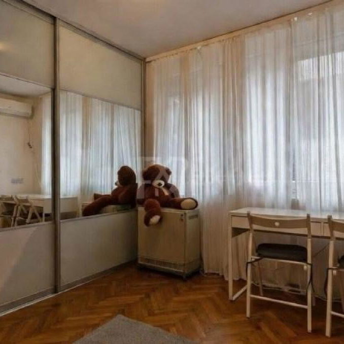 Trosoban stan na prodaju, Vračar, Beograd, 69m², 255.000 €