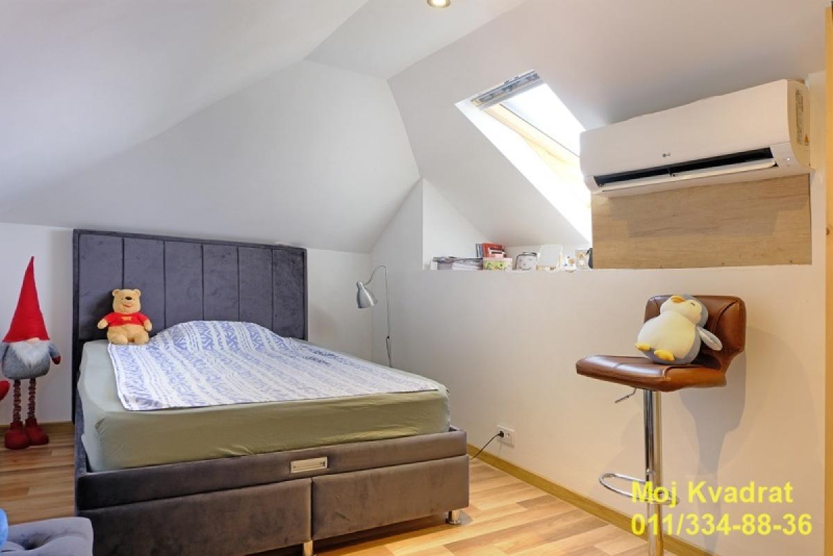 Trosoban stan na prodaju, Višnjička Banja, Beograd, 93m², 269.000 €