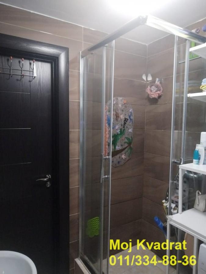 Dvosoban stan na prodaju, Kneževac, Beograd, 44m², 132.500 €
