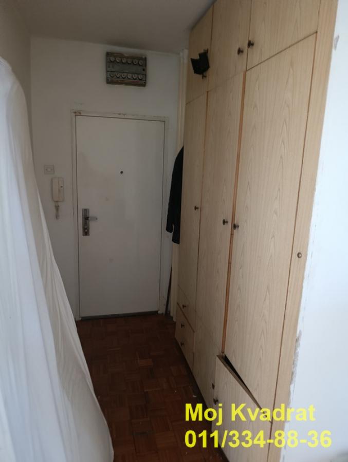 Trosoban stan na prodaju, Kumodraž, Beograd, 75m², 215.000 €