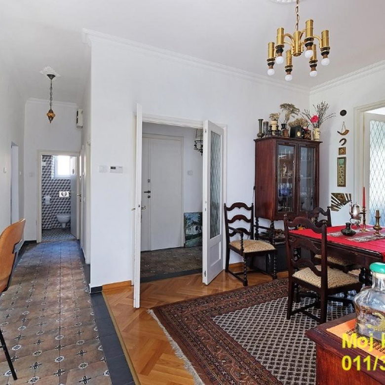 Troiposoban stan za izdavanje, Crveni Krst, Beograd, 103m², 1.100 €/mes
