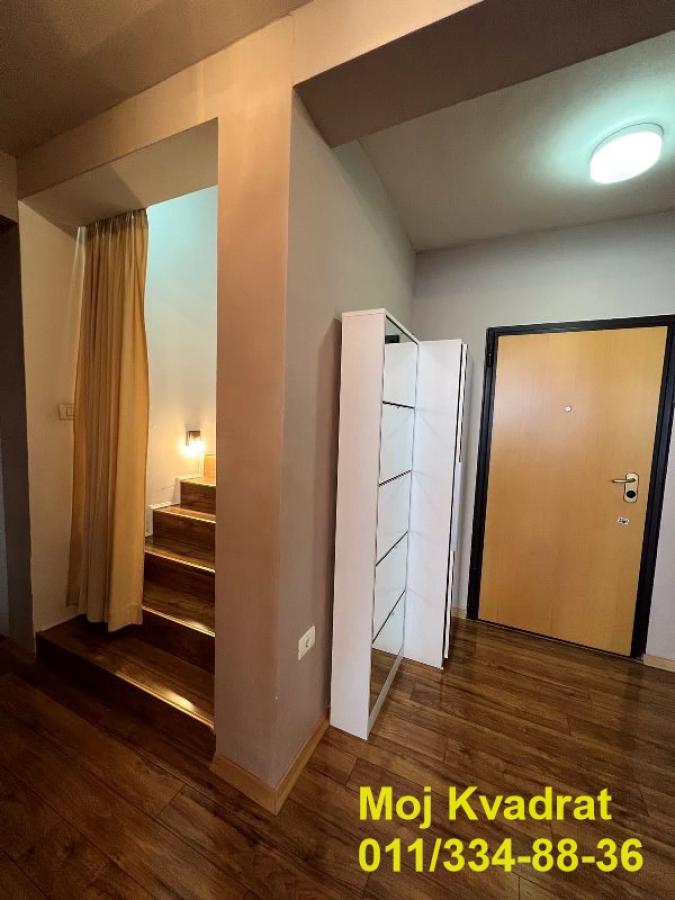 Četvorosoban stan na prodaju, Vračar, Beograd, 160m², 665.000 €