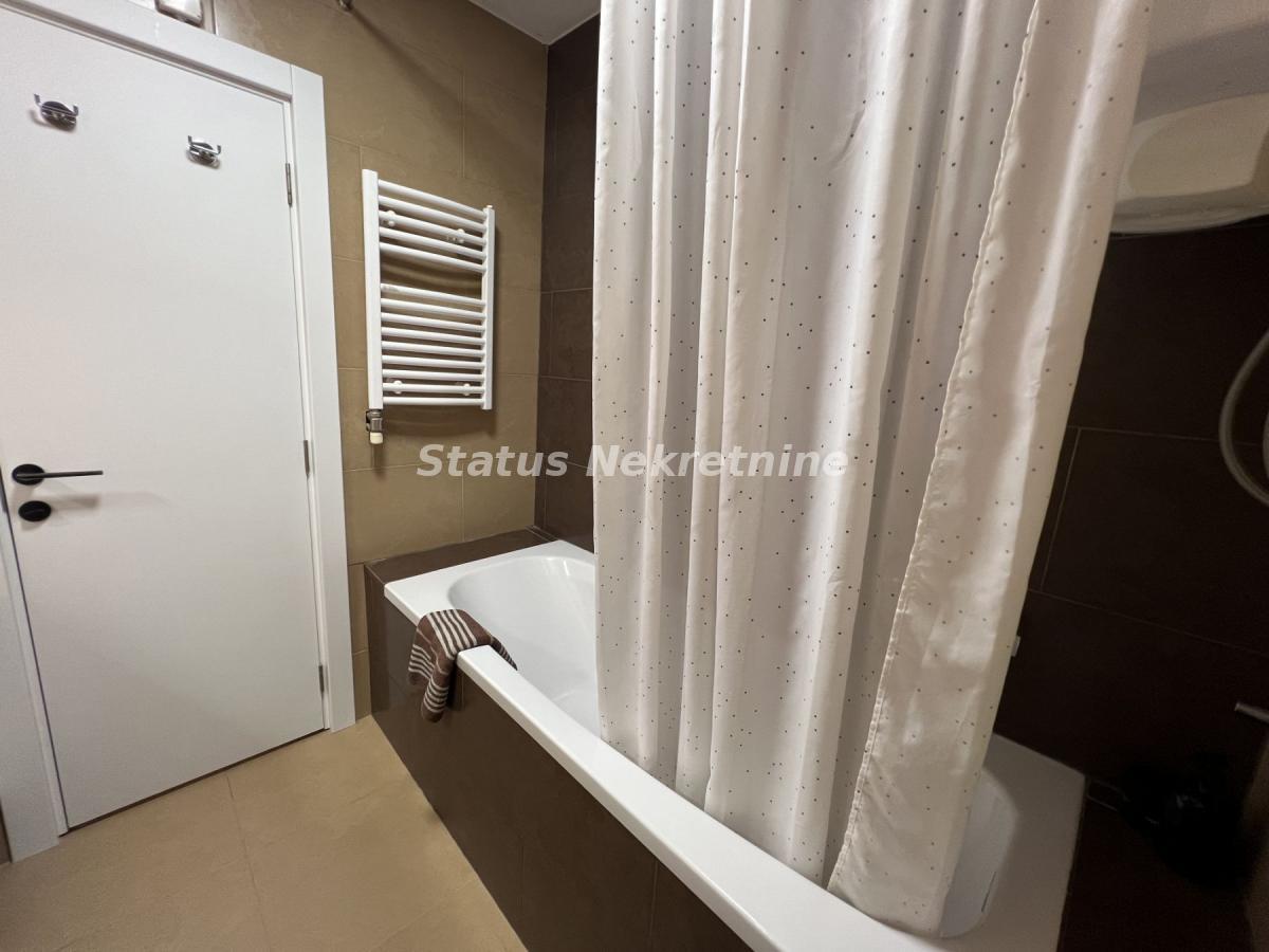 actionimagesite31agencystatusimg2b6bwym36y-viber-slika-2026-08-03-12-45-16-696 Četvorosoban stan na prodaju, Cara Dušana, Novi Sad, 102m², 318.270 €