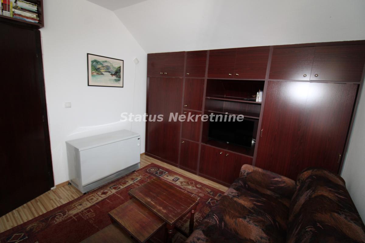 Jednoiposoban stan na prodaju, Sremska Kamenica, Novi Sad, 30m², 61.800 €