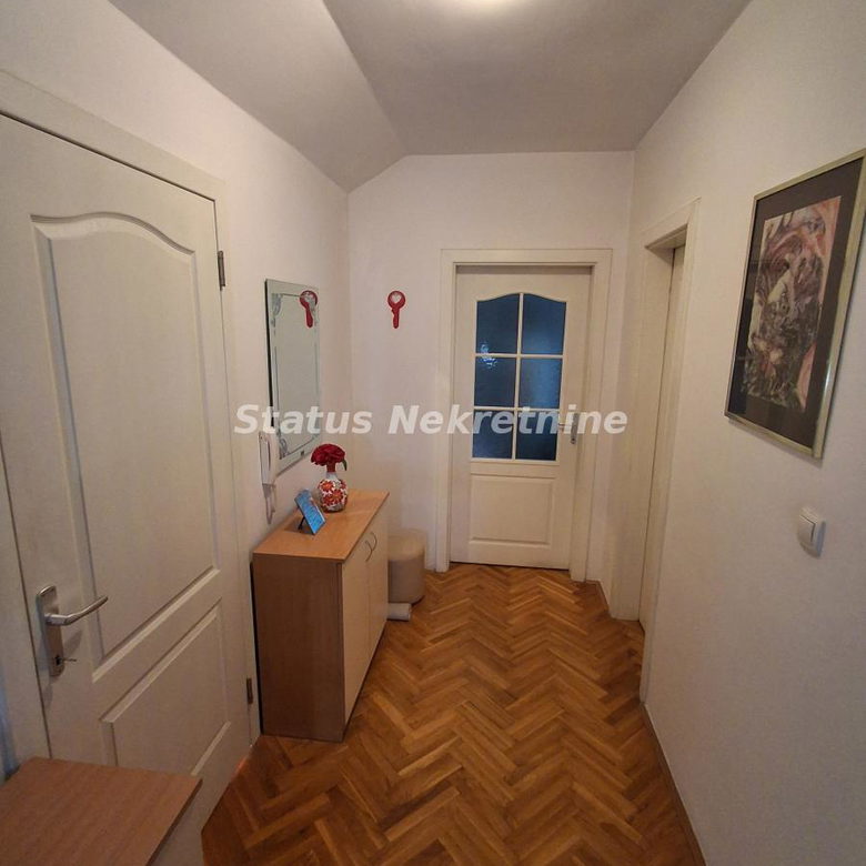 Troiposoban stan na prodaju, Nova Detelinara, Novi Sad, 87m², 166.860 €