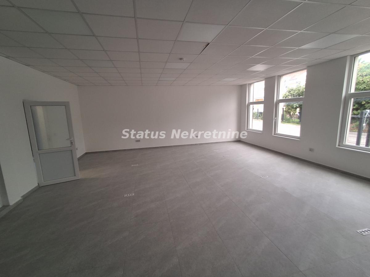 Lokal za izdavanje, Klisa, Novi Sad, 196m², 3.000 €/mes