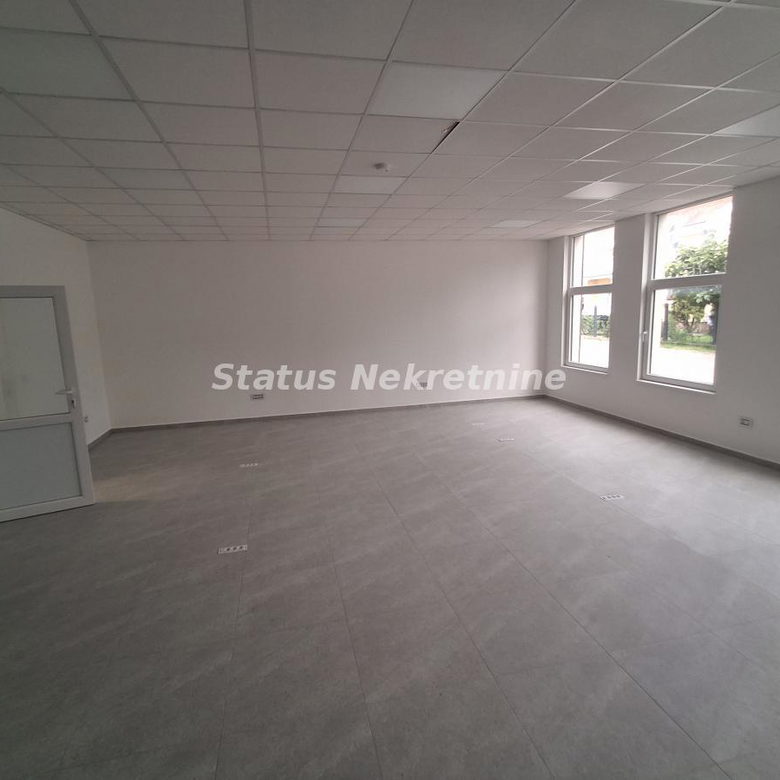 Lokal za izdavanje, Klisa, Novi Sad, 196m², 3.000 €/mes