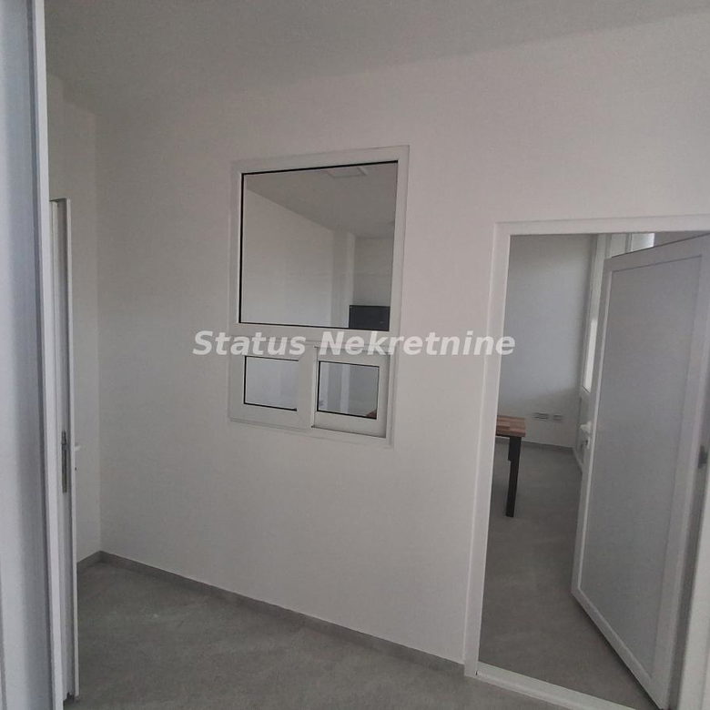 Lokal za izdavanje, Klisa, Novi Sad, 196m², 3.000 €/mes