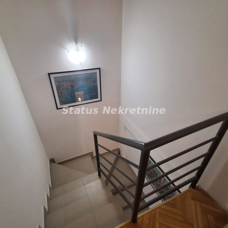 Troiposoban stan na prodaju, Nova Detelinara, Novi Sad, 87m², 166.860 €