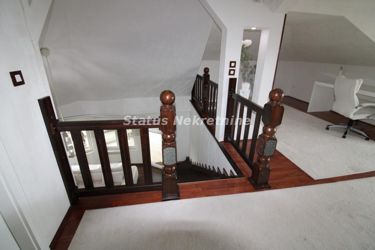 Kuća na prodaju, Ledinci, Novi Sad, 354m², 950.000 €