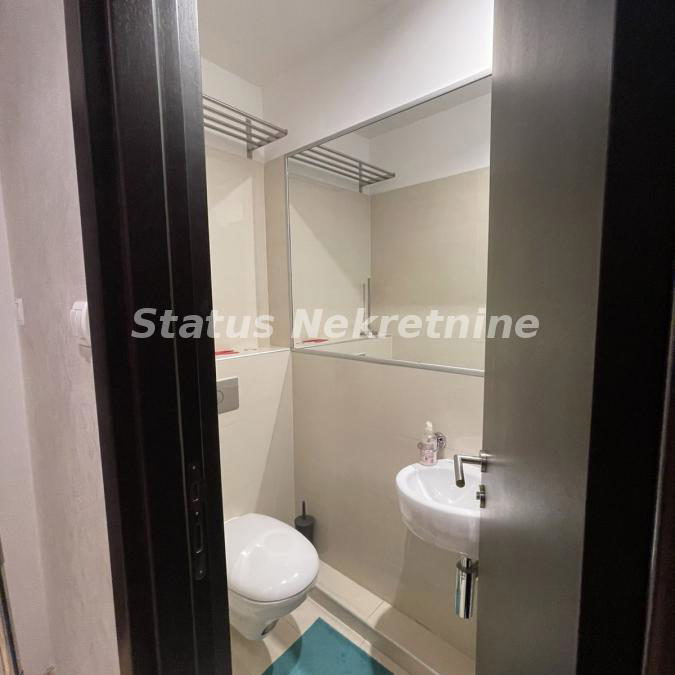 Trosoban stan za izdavanje, Liman 3, Novi Sad, 105m², 1.750 €/mes
