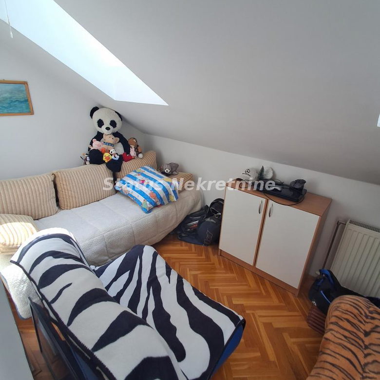 Troiposoban stan na prodaju, Nova Detelinara, Novi Sad, 87m², 166.860 €