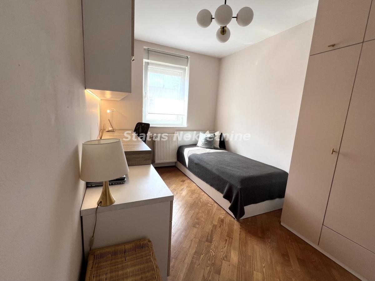actionimagesite31agencystatusimggext3erms4-viber-slika-2026-08-03-12-44-36-054 Četvorosoban stan na prodaju, Cara Dušana, Novi Sad, 102m², 318.270 €
