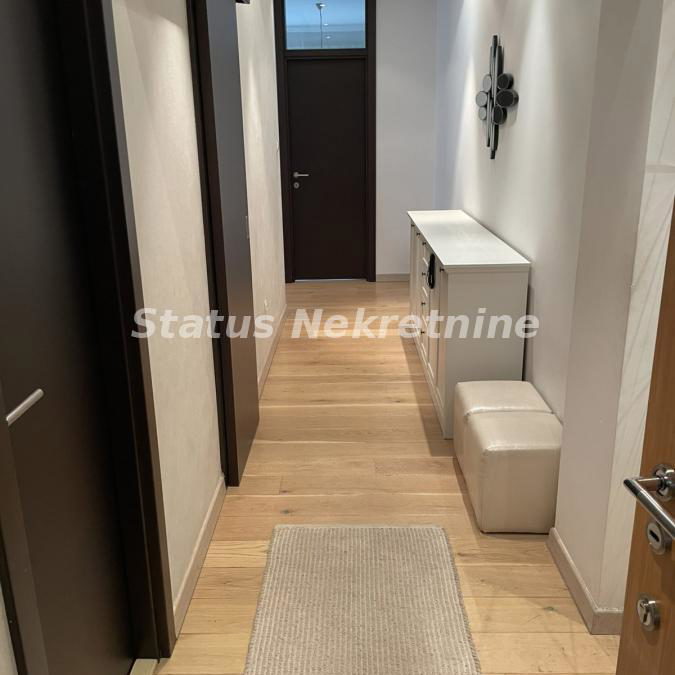 Trosoban stan za izdavanje, Liman 3, Novi Sad, 105m², 1.750 €/mes