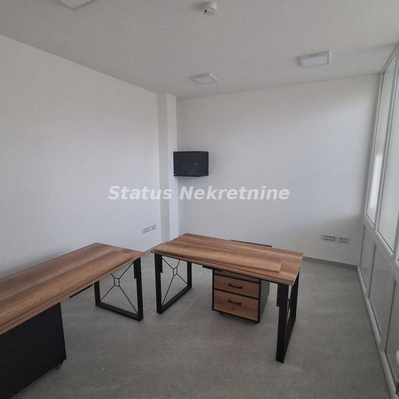Lokal za izdavanje, Klisa, Novi Sad, 196m², 3.000 €/mes