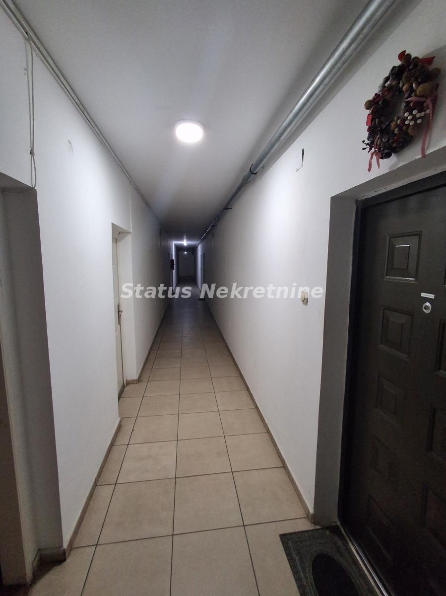 Garsonjera na prodaju, Železnička Stanica, Novi Sad, 25m², 72.100 €